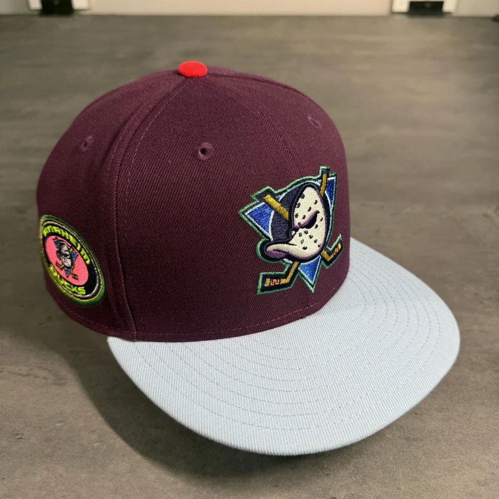 Hat Club‎ Anaheim Mighty Ducks New Era Cap 7 1/2 Maroon A Killing Joke Batman